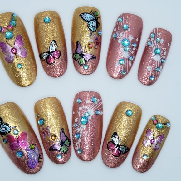 Press On Nails - Picture 5 of 8